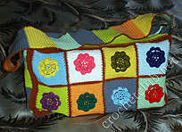сумочка из разноцветных квадратов