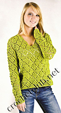 зеленый пуловер