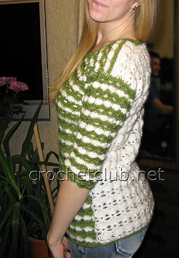 вязаный бело-зеленый пуловер 2