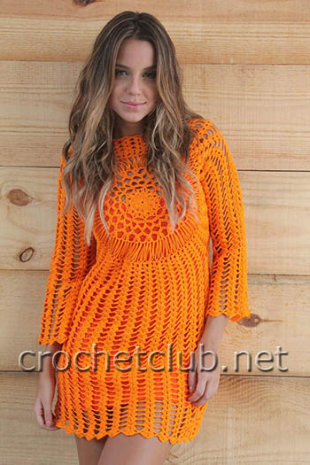 оранжевое платье крючком